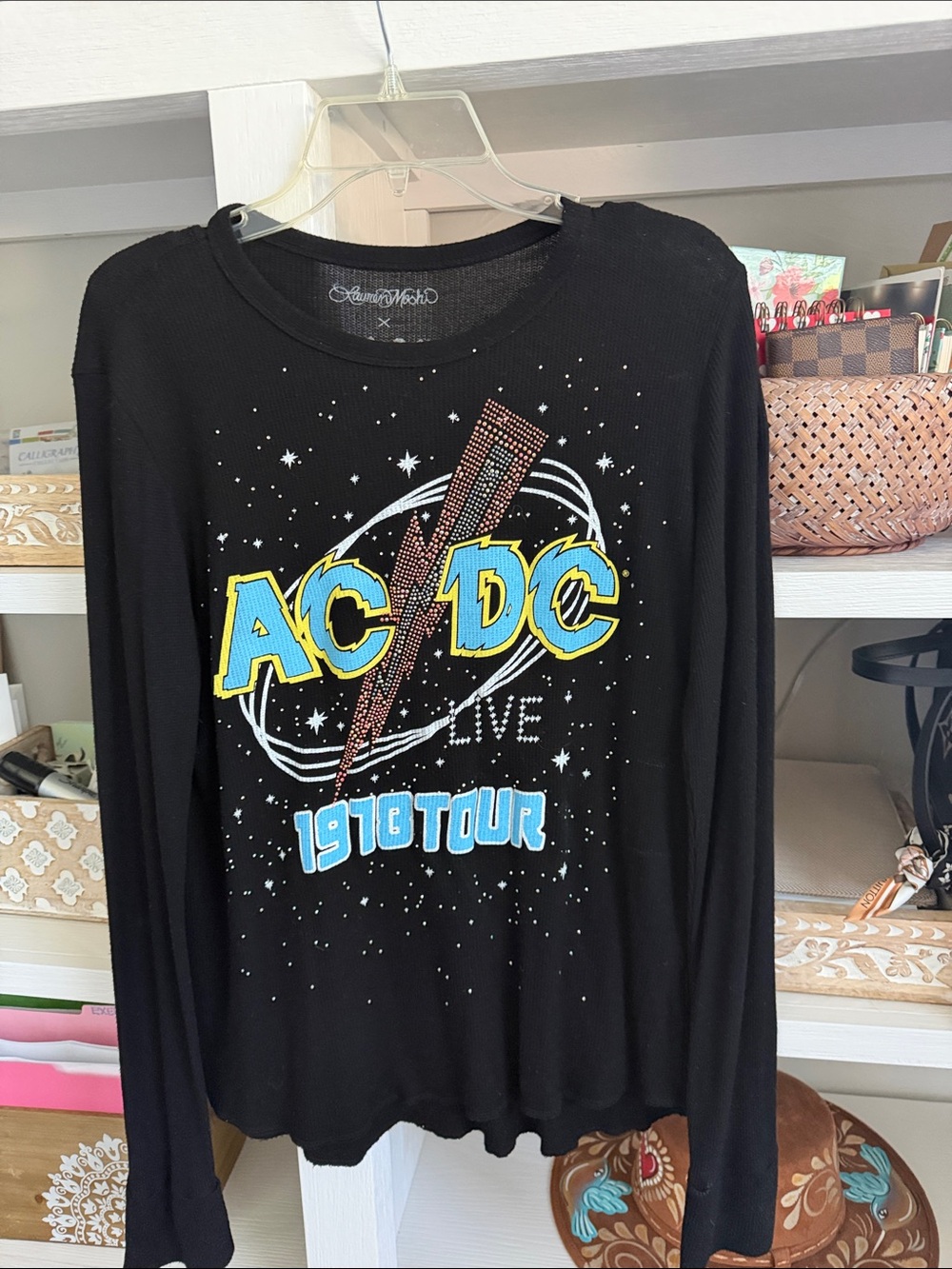Lauren Moshi Black AC/DC Graphic Long Sleeve Tee! Size Large